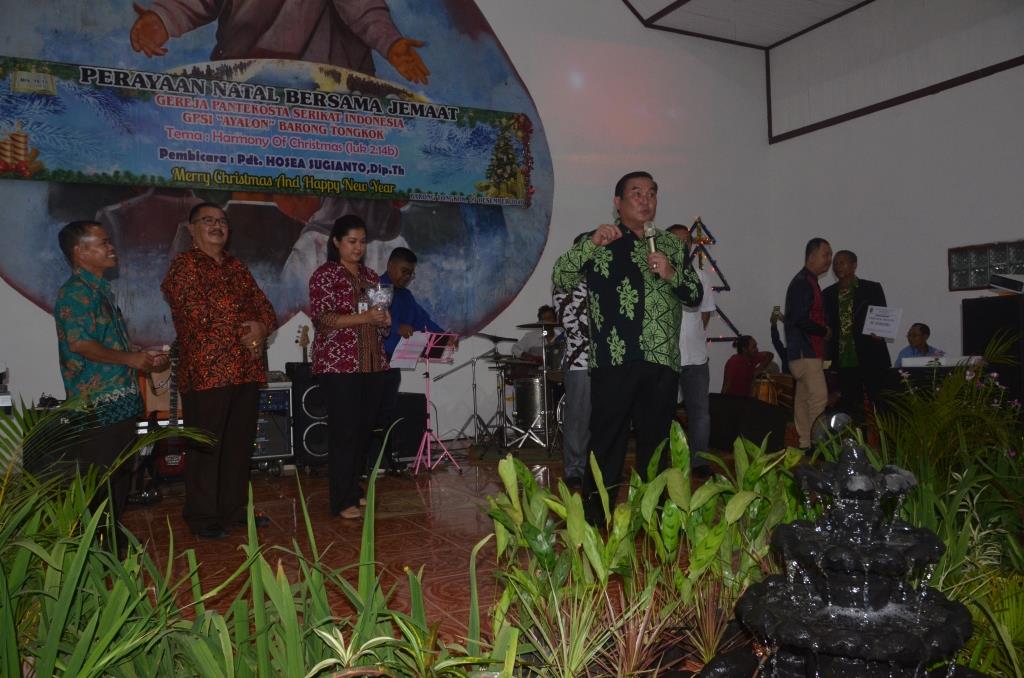 Bupati Harapkan Barong Tongkok Menjadi Contoh Kecamatan Lain